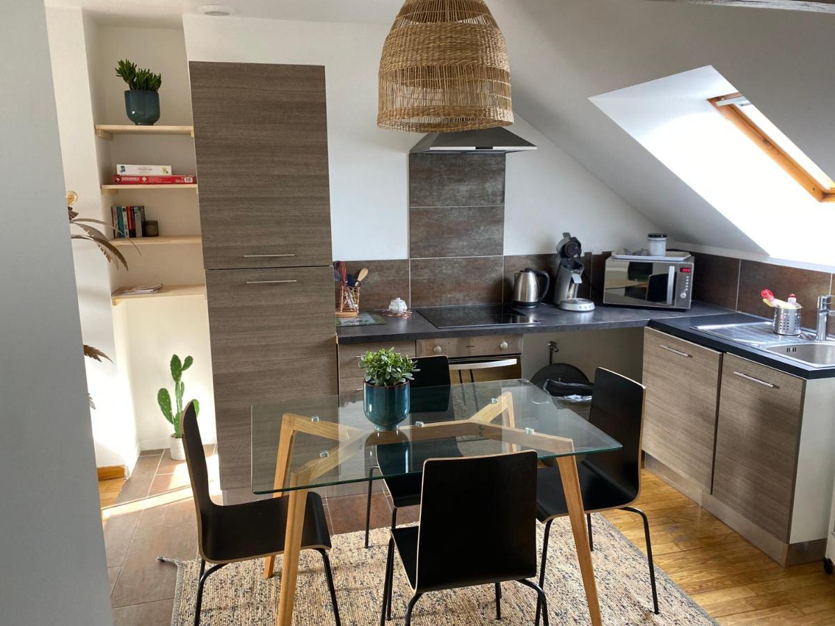 Appartement Hyper Centre Cathedrale Avec Parking Gratuit Amiens Bagian luar foto